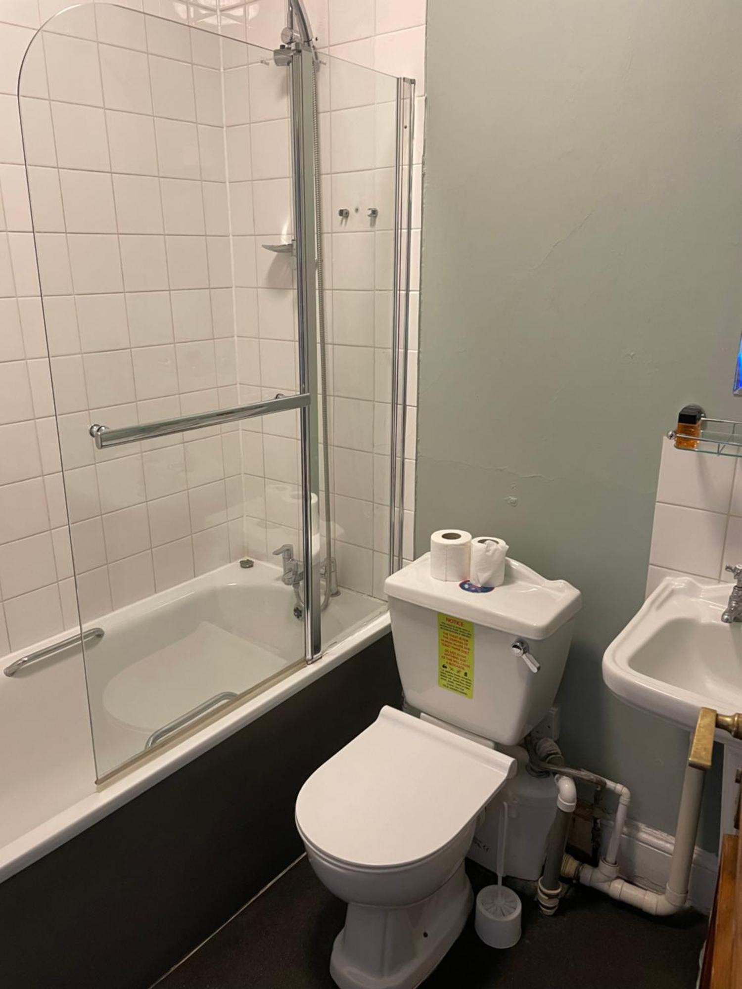 The Olde Swan 3* Chertsey